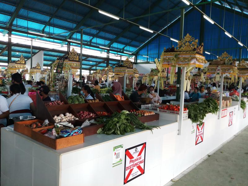 Pasar Tradisional Anyar Pitik Sari Tampil Bersih dan